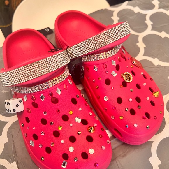 Custom crocs - Picture 8 of 8